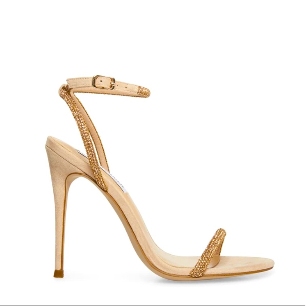 Brand new Steve Madden Breslin blush heels